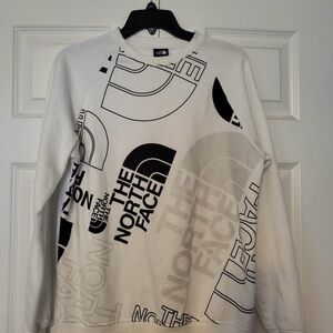 The North Face Women's White Sweatshirt Size M